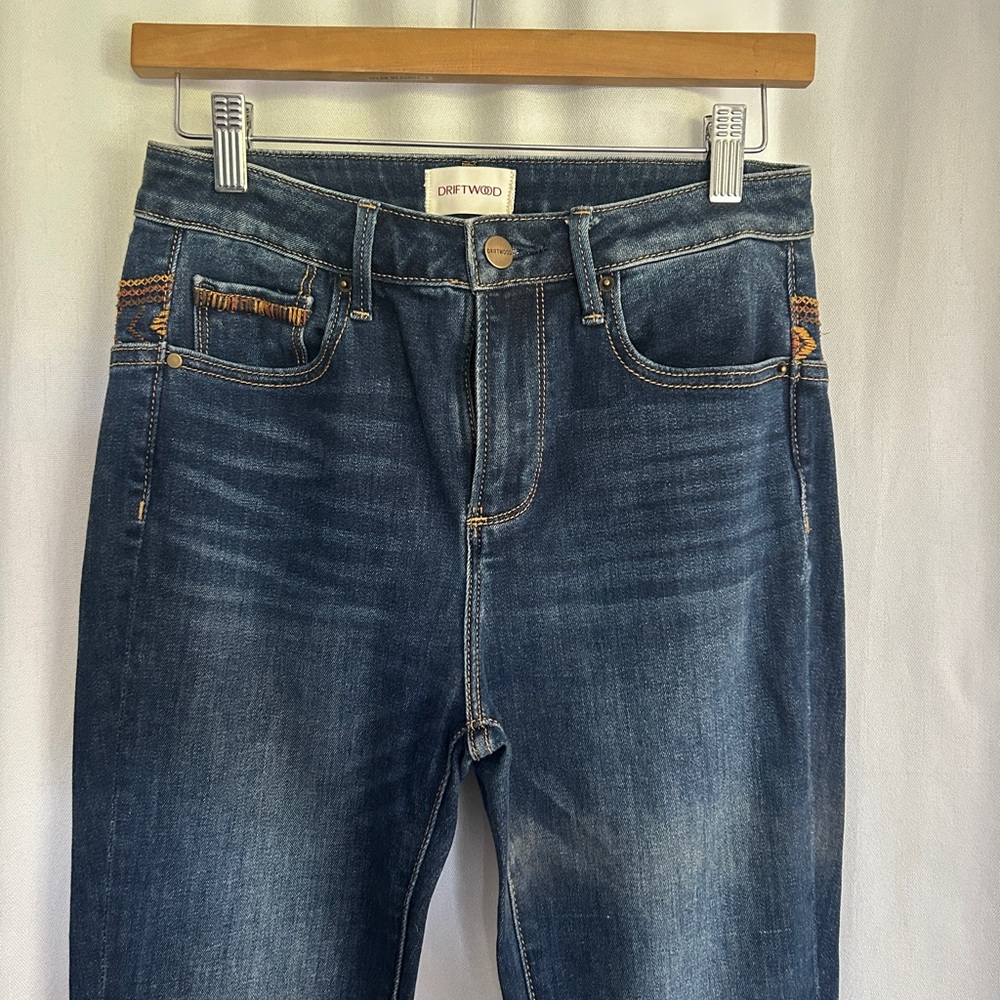 Driftwood Blue Straight Leg Jeans Classic Style